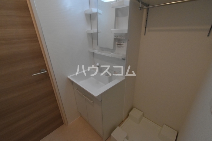 13/30 洗面