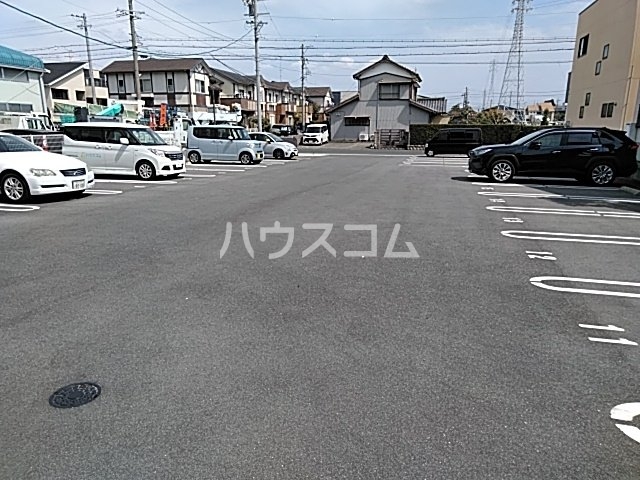 14/21 駐車場