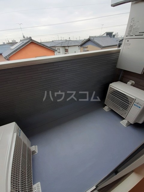 19/30 バルコニー