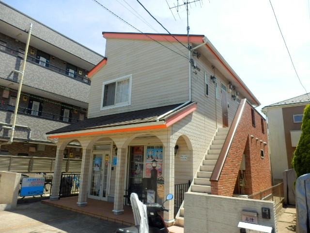 17/18 エントランス