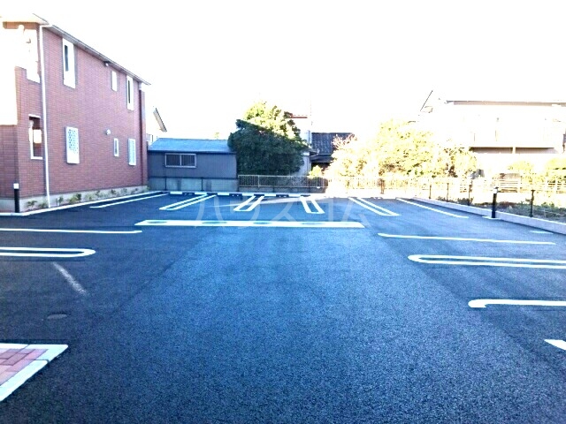 14/20 駐車場
