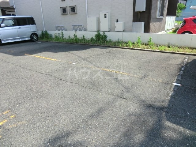 17/21 駐車場