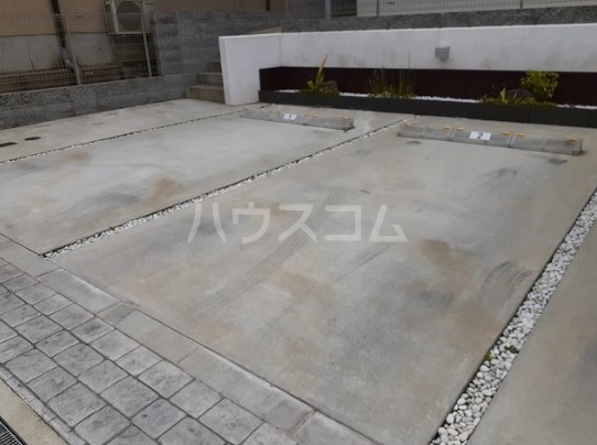 2/8 駐車場