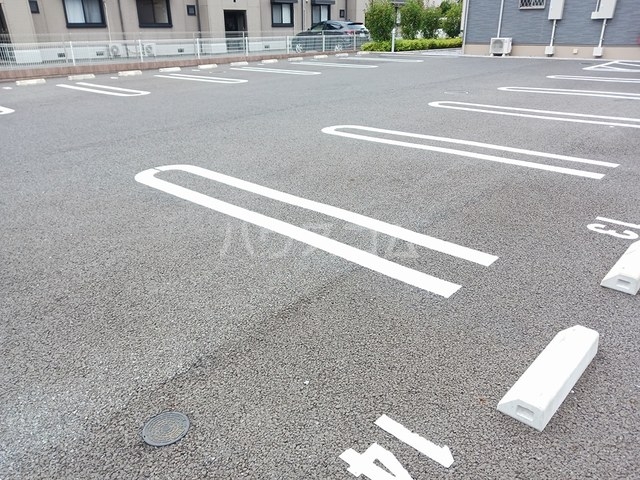 2/17 駐車場