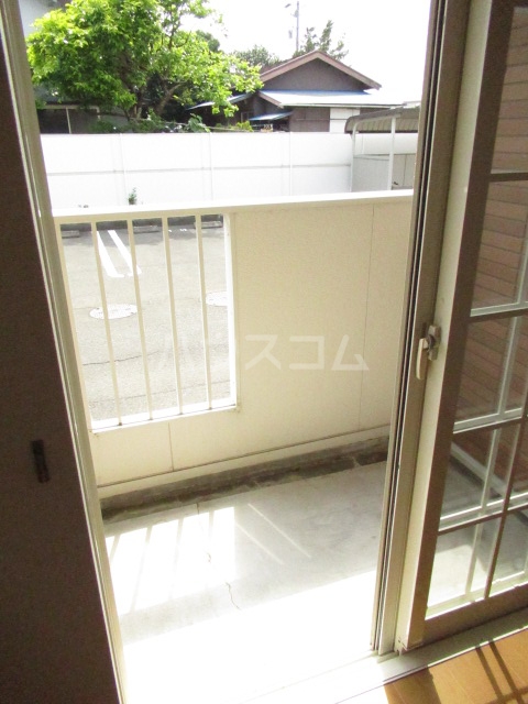 13/23 バルコニー