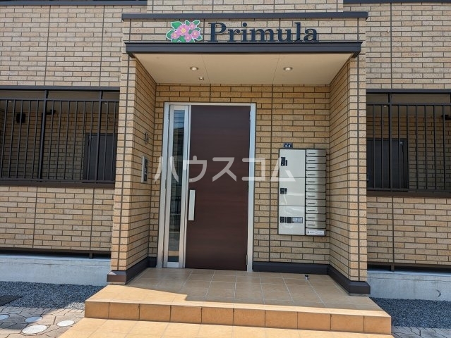 2/4 エントランス