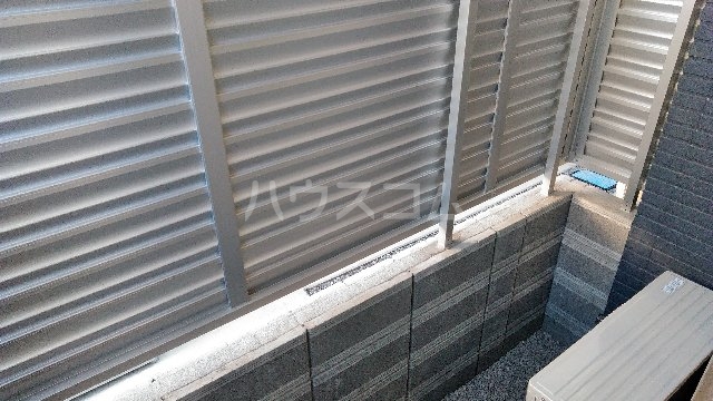 17/28 バルコニー