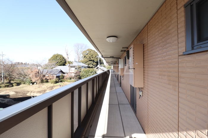 19/22 エントランス