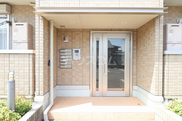 17/24 エントランス