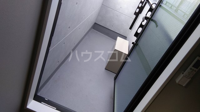 19/30 バルコニー