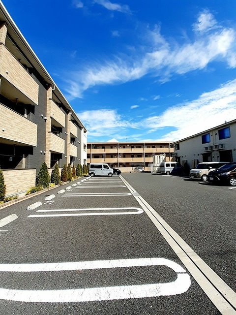 15/30 駐車場