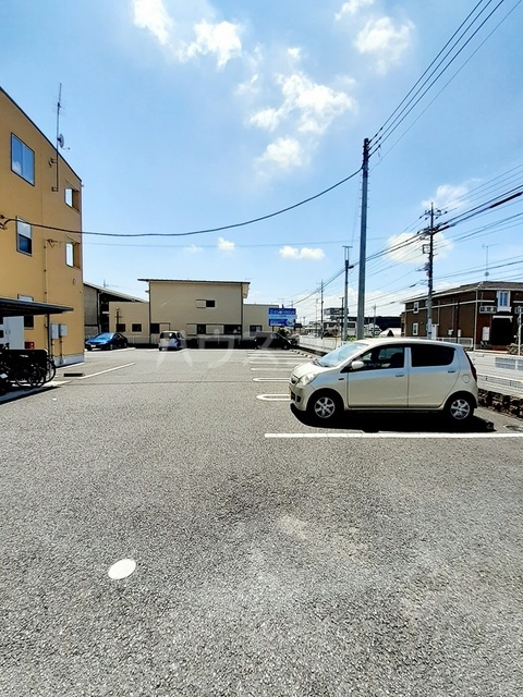 16/30 駐車場