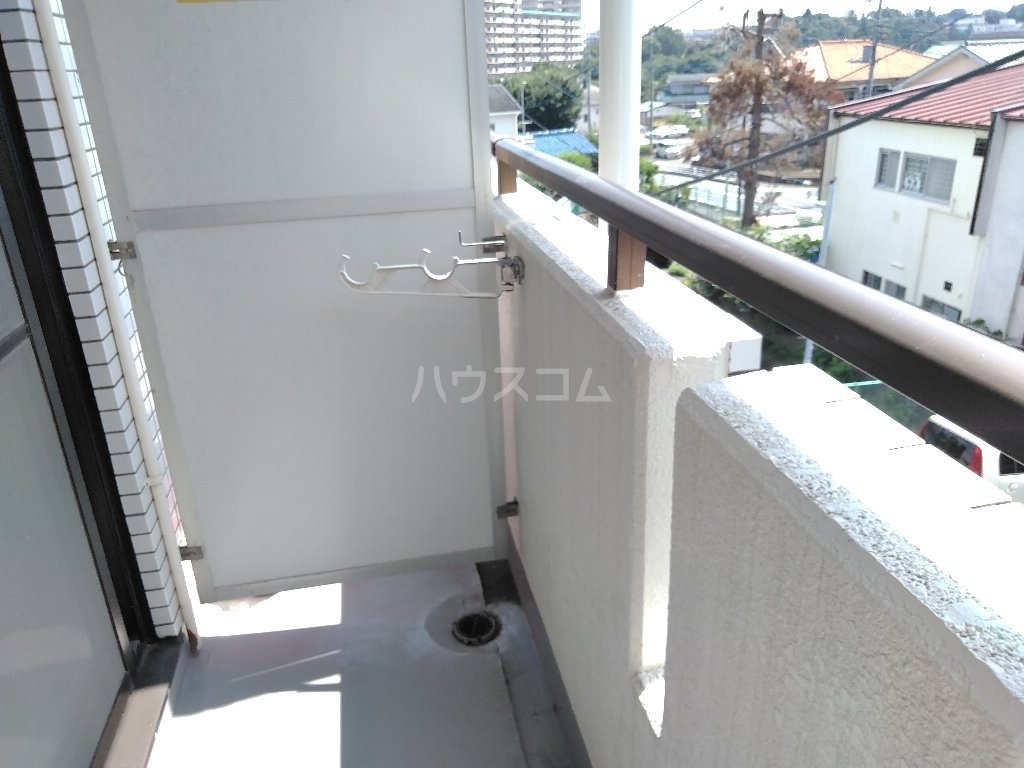 16/25 バルコニー
