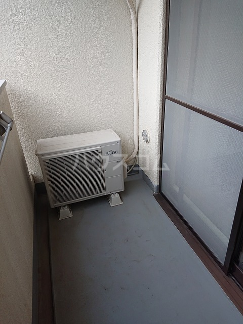 20/30 バルコニー