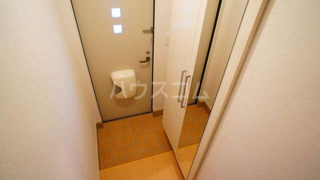 13/30 玄関