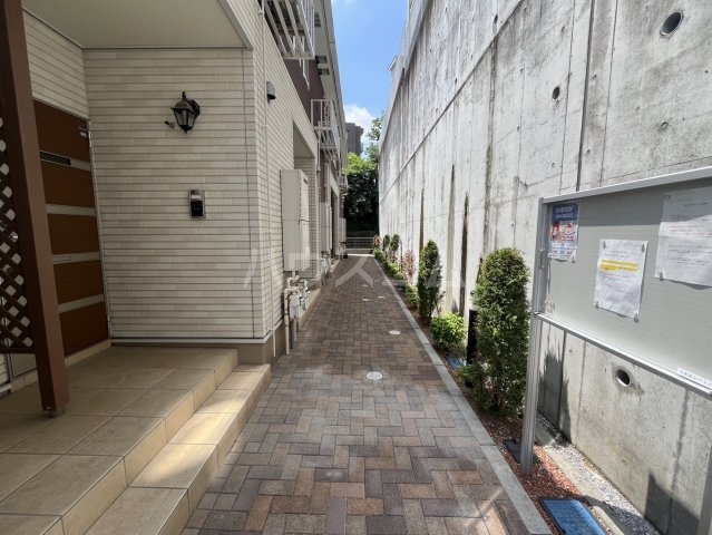 4/6 エントランス
