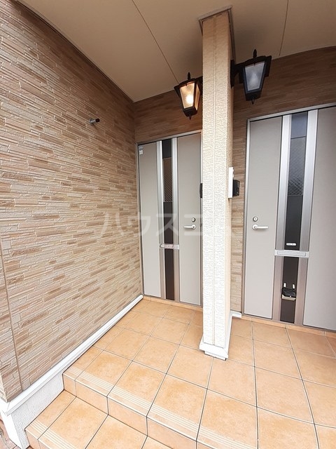 3/8 エントランス