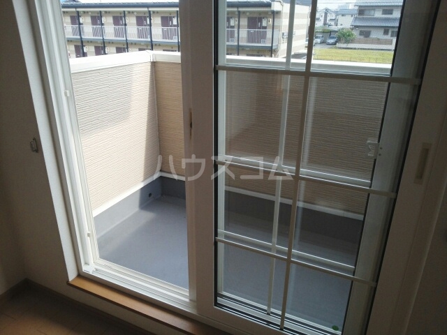 14/28 バルコニー