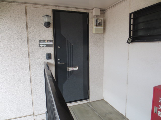 21/29 エントランス