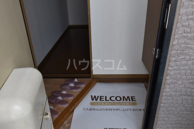 14/30 玄関