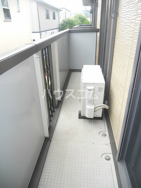 15/28 バルコニー