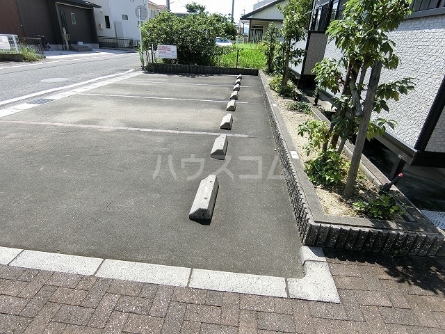 15/21 駐車場