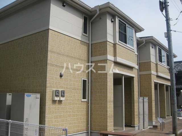 14/20 エントランス