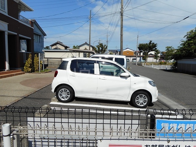 15/25 駐車場