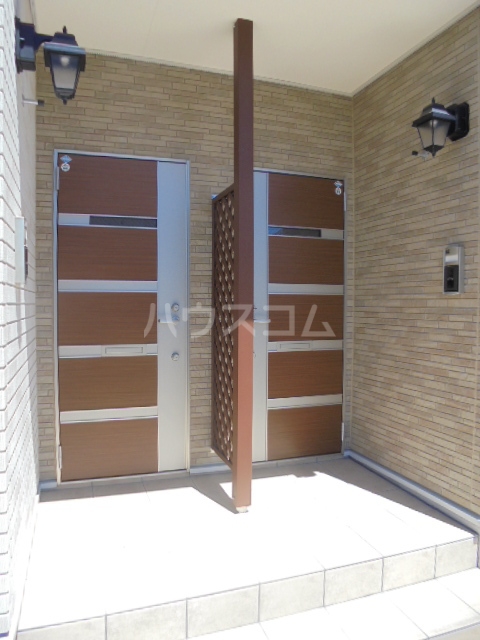 16/24 エントランス