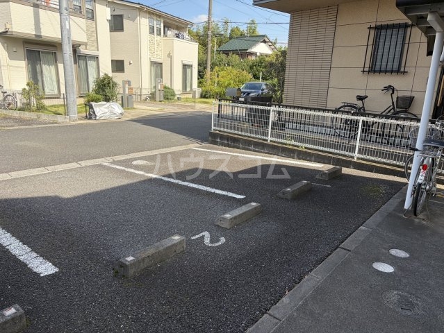 26/30 駐車場