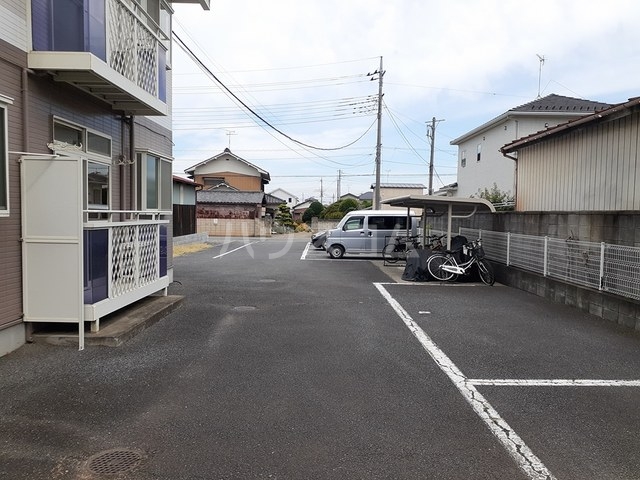 14/30 駐車場
