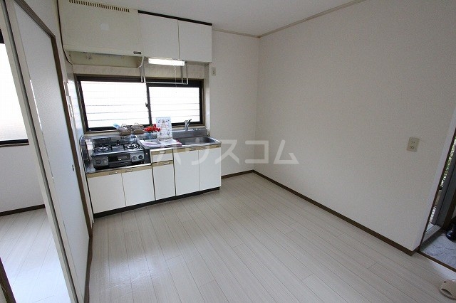 14/30 キッチン