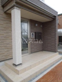 13/20 エントランス