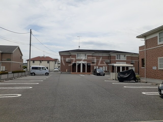 2/17 駐車場