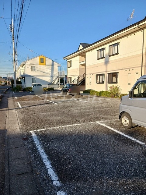 2/17 駐車場