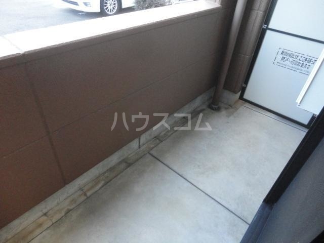 18/23 バルコニー