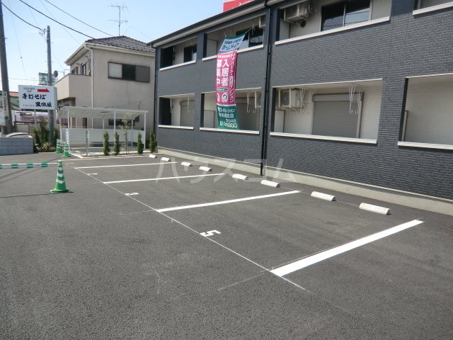 26/30 駐車場