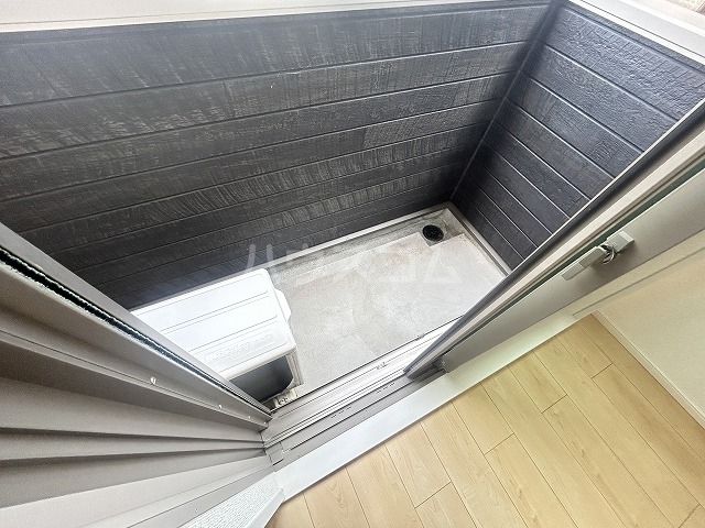 19/30 バルコニー