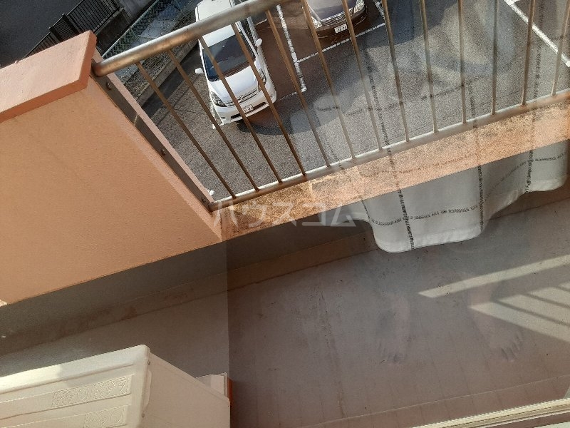 19/26 バルコニー