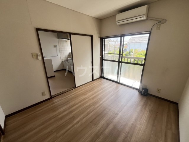 寝室