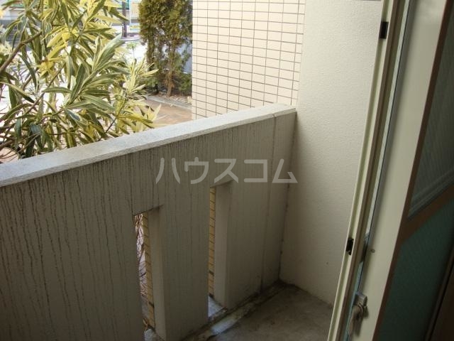 21/28 バルコニー