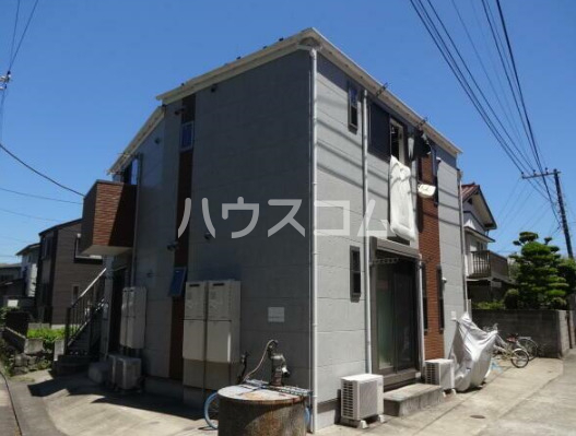 14/20 エントランス