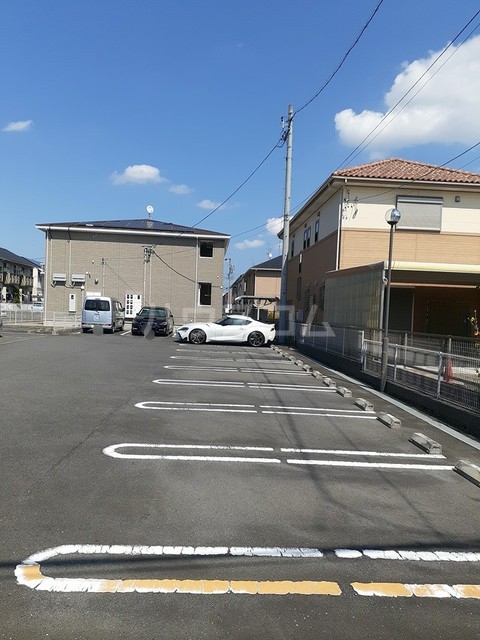 14/19 駐車場