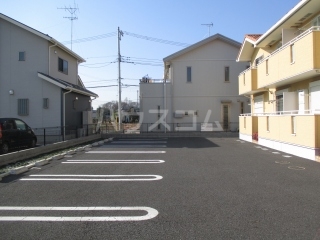 17/28 駐車場