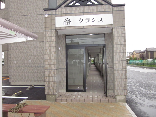 20/22 エントランス