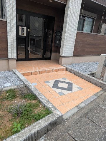 28/30 駐車場