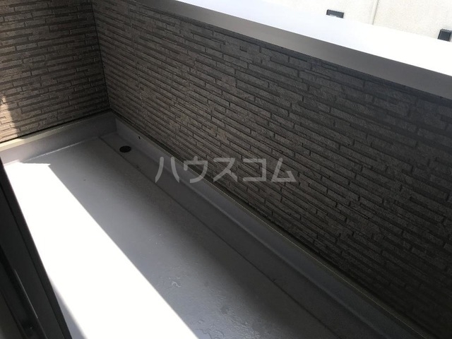 15/23 バルコニー