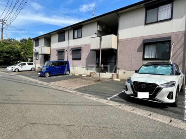 2/10 駐車場