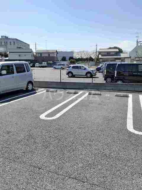 2/17 駐車場