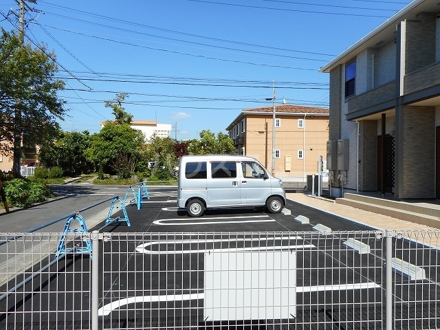 2/8 駐車場